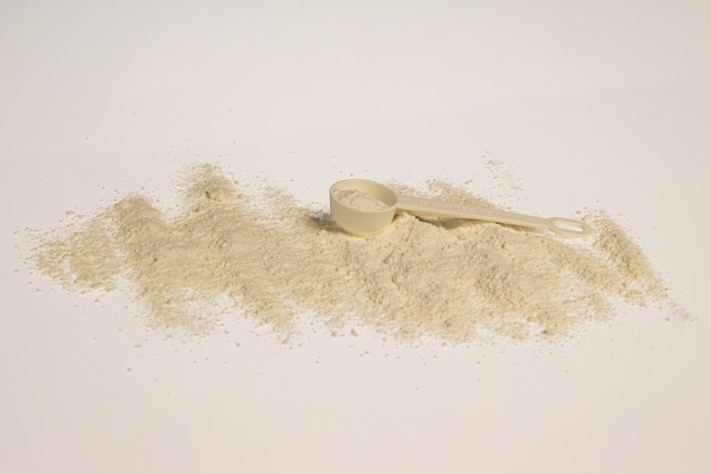 descubra tudo sobre pre-workout: benefícios, como usar antes do treino, dicas para melhores resultados e os principais ingredientes para potencializar sua performance na academia.